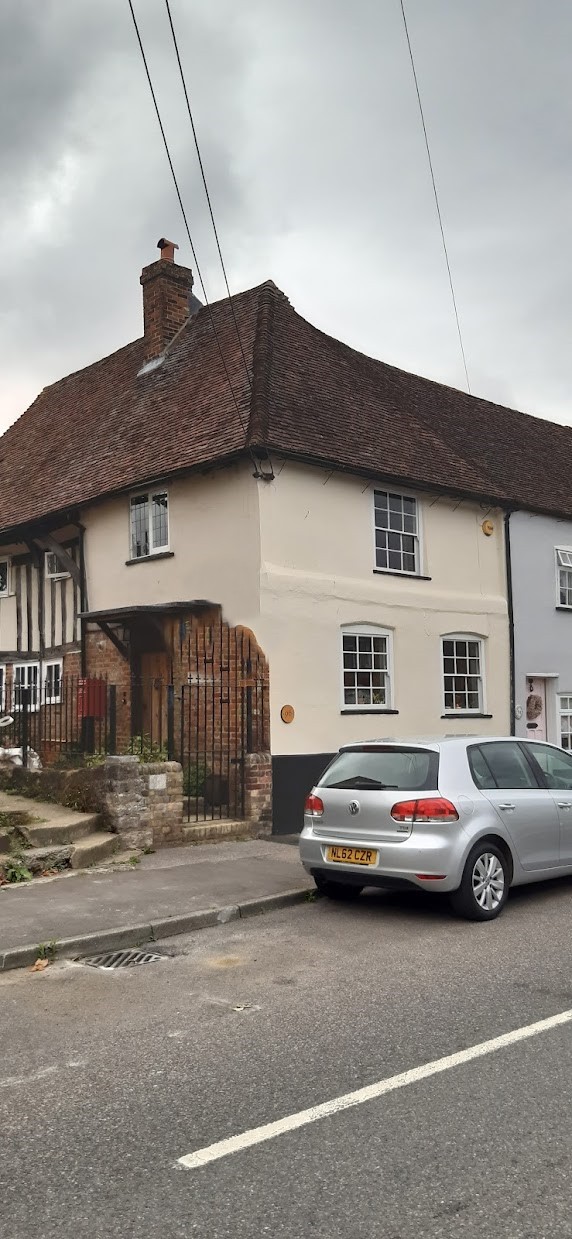 Halling Historical Society Plaque 10: The Hall House, 96 High St