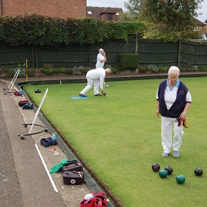 Dunstable Town Bowls Club Ltd PRESIDENTS V CAPTAINS DAY