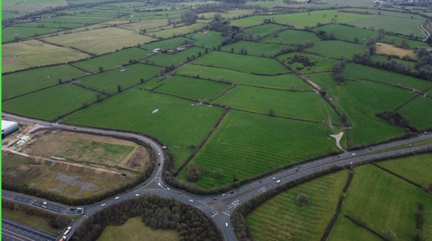 The site of the proposed Huscote Farm development, showing Junction 11 and the southern end of the 'Banbury 15' site