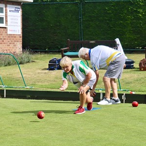 Duncomb Shield: Bowlers in action.