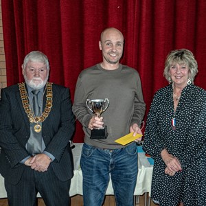 Mens 2 Wood Winner