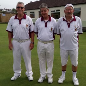 Mike Groves (left) beat Rod Troake (right) in the 2017 Open Final. Mark Phillips (centre) marked the match.
