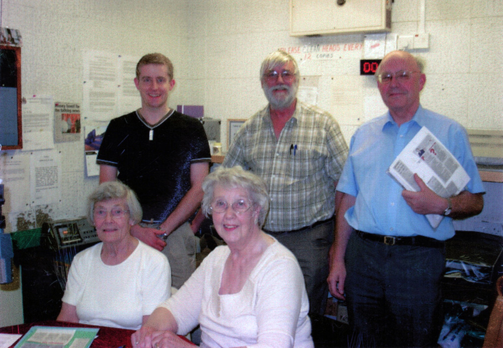 Recording, Blue Team, 4 September 2007 - l to r, top to bottom: Sturt Wterman, Trevor Muston, Pauk Hitchcock, Joyce Smith and June Munday