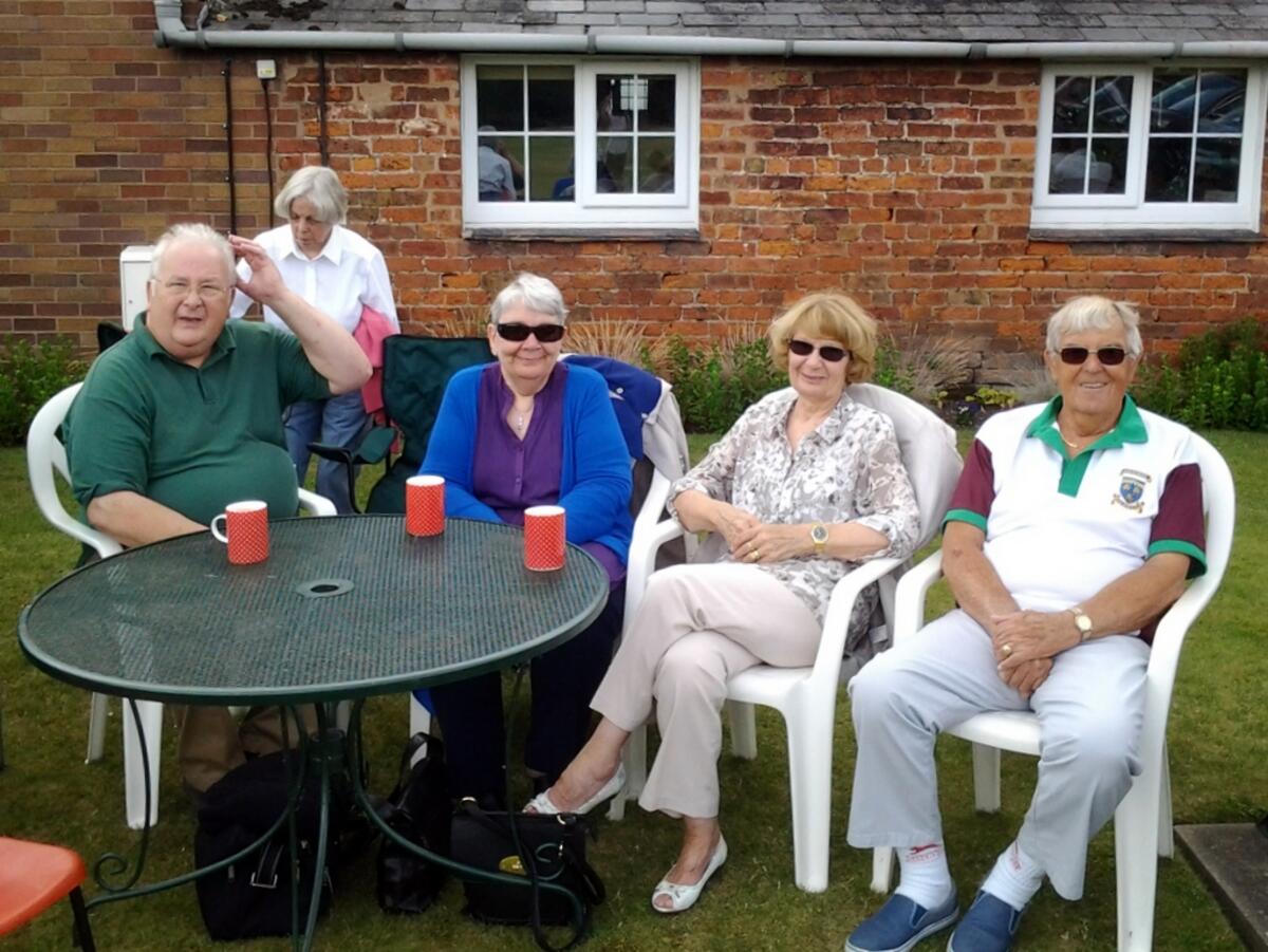MWBC members enjoying the hospitality of Atcham Malthouse Bowling Club - 25th June 2017 MWBC members enjoying the hospitality of Atcham Malthouse Bowling Club - 25th June 2017