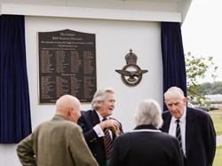 Stanton Harcourt and Sutton Parish Council SH Memorial Unveiling