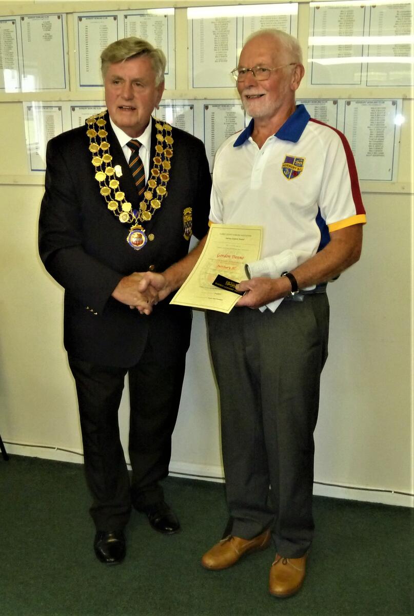 Gordon Denne presentation of SCBA Leopard award by SCBA President Peter Marshall 17th July 2019 Gordon Denne presentation of SCBA Leopard award by SCBA President Peter Marshall 17th July 2019