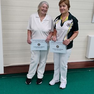 2025 NECBF Ladies Singles Winner Eileen Parker and Runner up Cynthia Hollingsworth