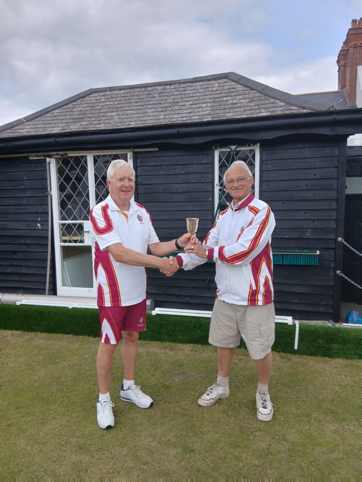 Barry presenting cup to Andy Crawford Barry presenting cup to Andy Crawford