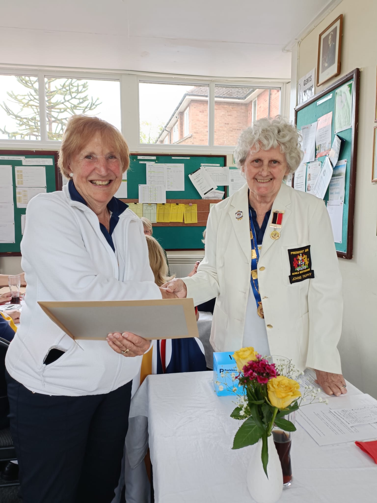 Dunstable Town Bowls Club Ltd COUNTY BADGE AWARDS