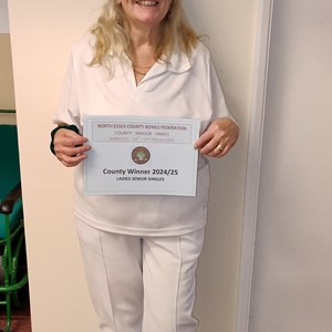 2025 NECBF Ladies Senior Singles Winner Eileen Parker