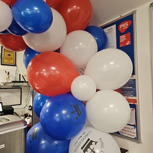 Patriotic balloon arch