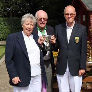 Winners Mixed Pairs Jill and Richard