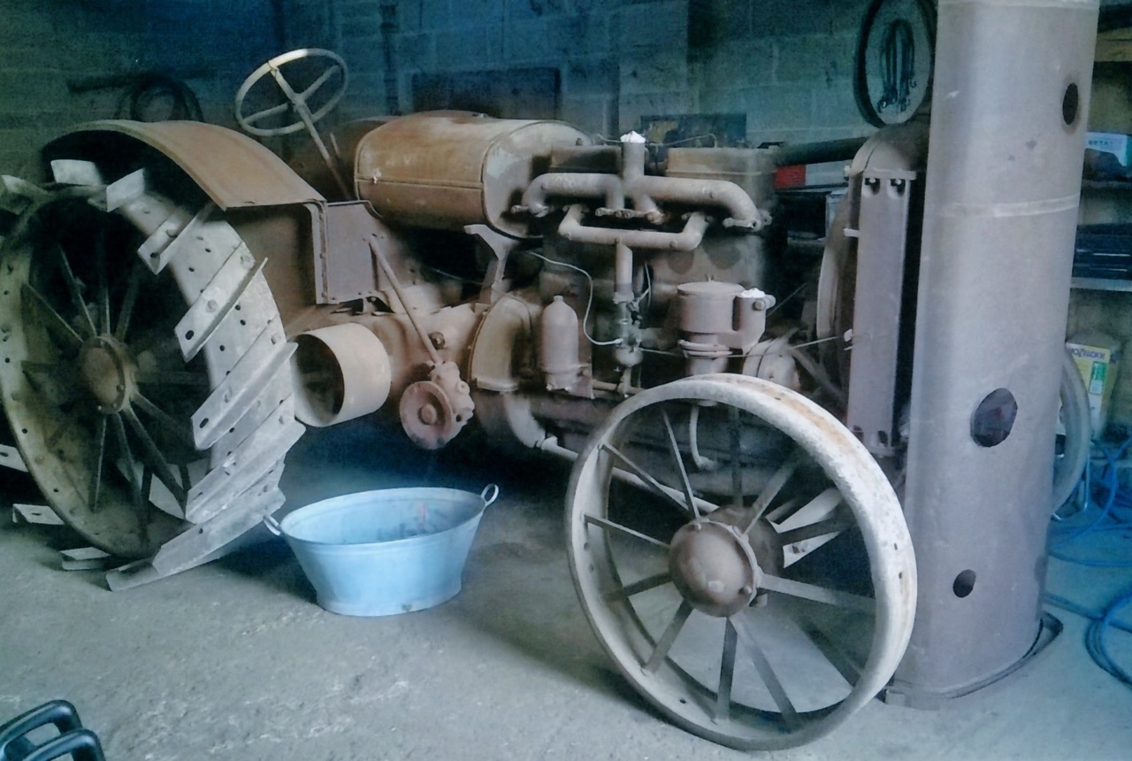 1926 Allis Chalmers 20 - 35 tractor (Unrestored)