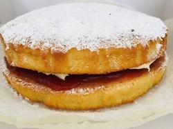 Victoria sponge with buttercream and jam