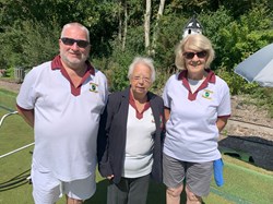 Novice Singles Finalists 2025 Martin Howard & Angela Beel with Brenda Webb Vice President