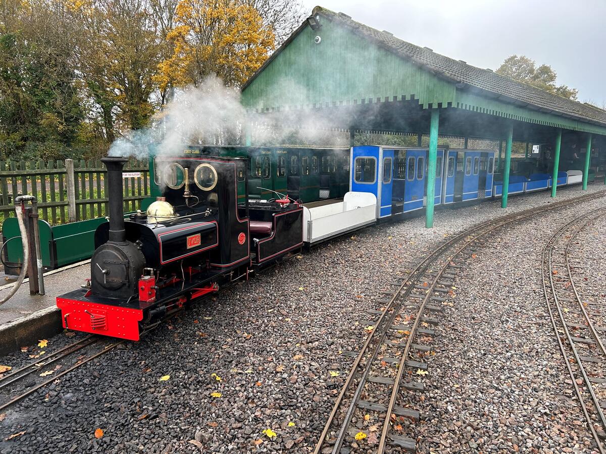 Ivor ready for its first public runs at Eastleigh 19/11/2023