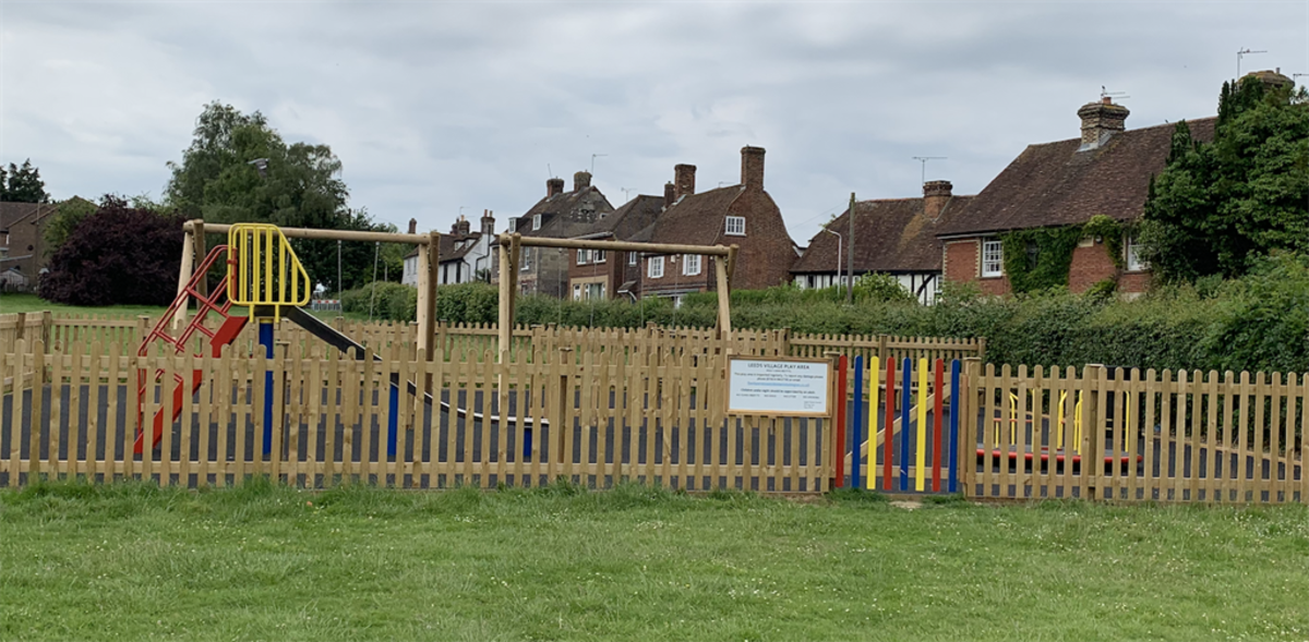 Leeds Parish Council Childrens Play Area Leeds Playing Field