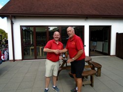 Steve arranged the captains prize and, funnily enough, won it!