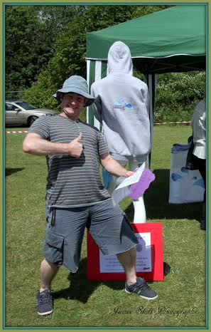 A happy customer ordering his LSC hoodie! A happy customer ordering his LSC hoodie!