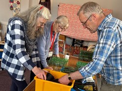 Dementia-friendly Alton Keeping Active