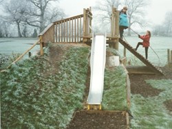 Easton Royal Parish Council Village Playground