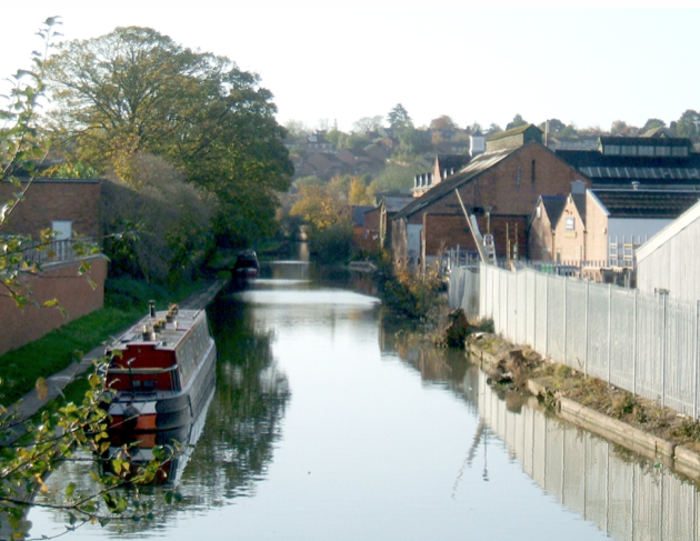 The Oxford Canal behind Cherwell Street