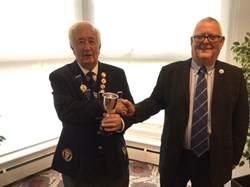 Terry Atkinson wins Mens Handicap Hicks Cup presented by Paul Thomson.  Runner up Frank Hagland (absent) Terry Atkinson wins Mens Handicap Hicks Cup presented by Paul Thomson.  Runner up Frank Hagland (absent)