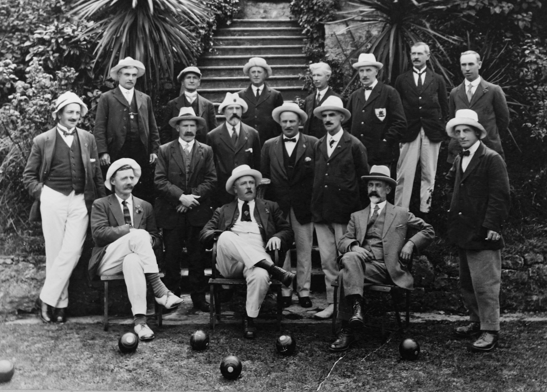 Barry Athletic Bowls Club Tour Party circa 1920's