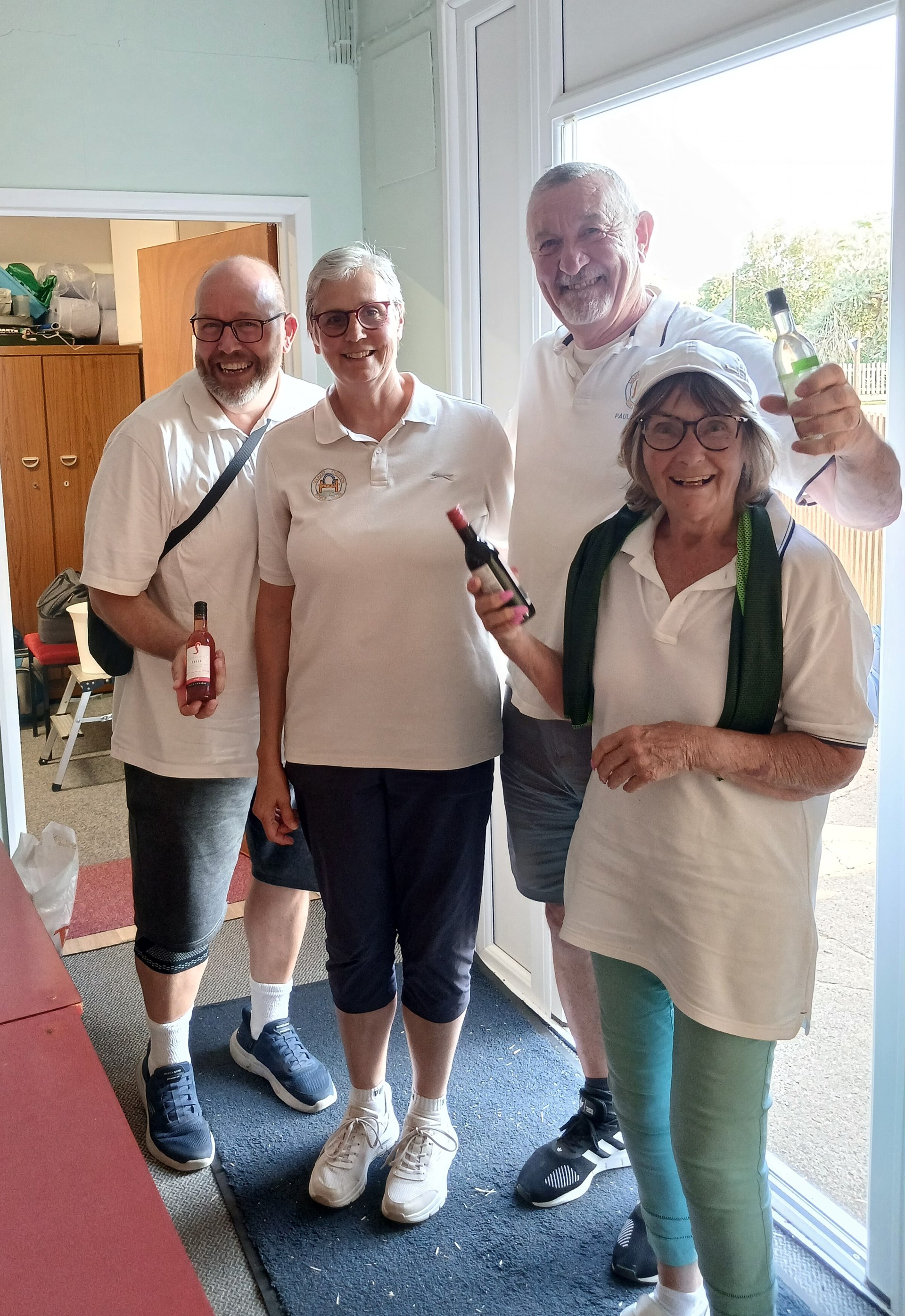 Booby prize winners Keith Cusdin, Paul Taylor & Pat Wood with President Liz Dyer