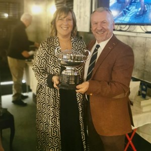 Rose Bowl Winner - Sandra