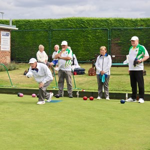 Duncomb Shield: Bowlers in action.