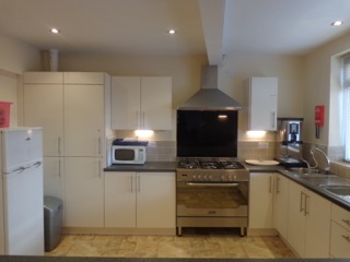 KITCHEN KITCHEN