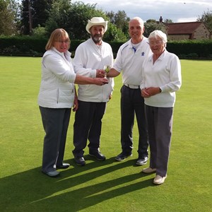 Mixed pairs winners Jeannie Hutton & Jonny Abbott with Runners Up Cathy Mitchell & Bruce Acock