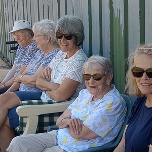 Liz, Joyce, Lorna, Pam & Jackie (a.k.a. Two flake)