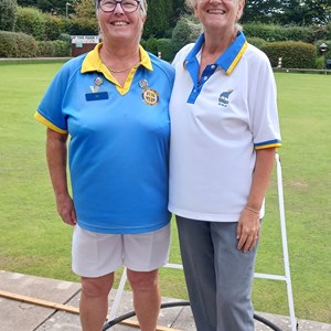 Jo Mills & Mandy Wilde (Gosport BC) in the Final of P&D Champion of Champions 30.8.26