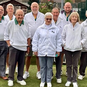 20 May Oakham A, from the left: Graham Cole, Ray Gregory, Reg Wadsworth, Paul Murrant, Beryl Birch, Graham Scothern, Matt Murrant, Roz Carter, Gale Robertson