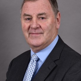 District Councillor Vic Thomson