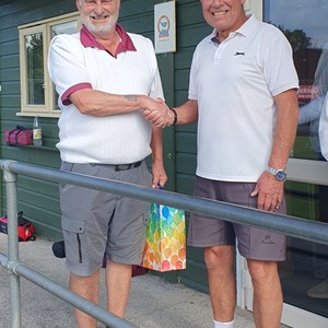 Pete Beavon thanked by Bill Murphy for his services to the club.
