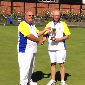 Stan Dale: Kevin receives the trophy