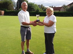 Novice cup winner Gordon Corby with runner up Sue Fleckney