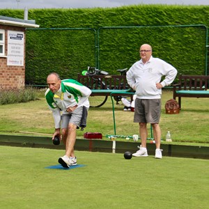 Duncomb Shield: Bowlers in action.