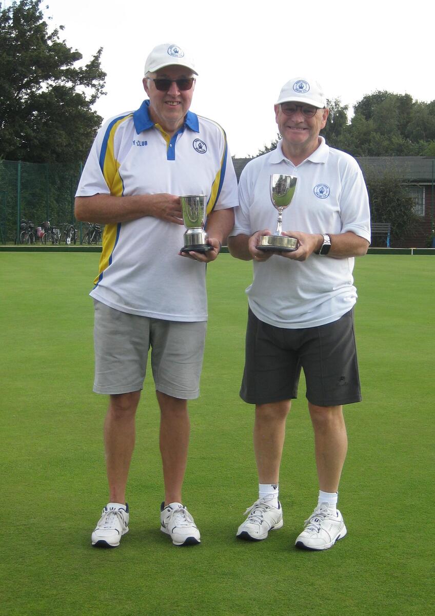 Men's Singles Runner-up & Winner