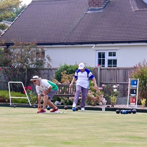 Secretary's Pairs: players in action.