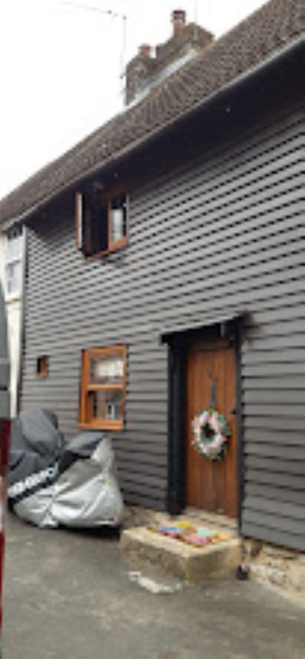 Halling Historical Society Plaque 15: Lena Cottage, 144 High St