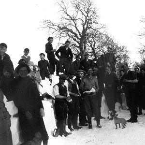 Snow Digging 1947