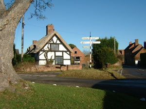 Timber framed cottage in the heart of Upton Magna