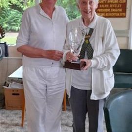 Susan Cookson accepting the winning Trophy from Jill Meager