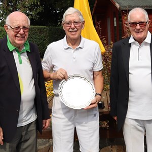 Winner 100 up Roger