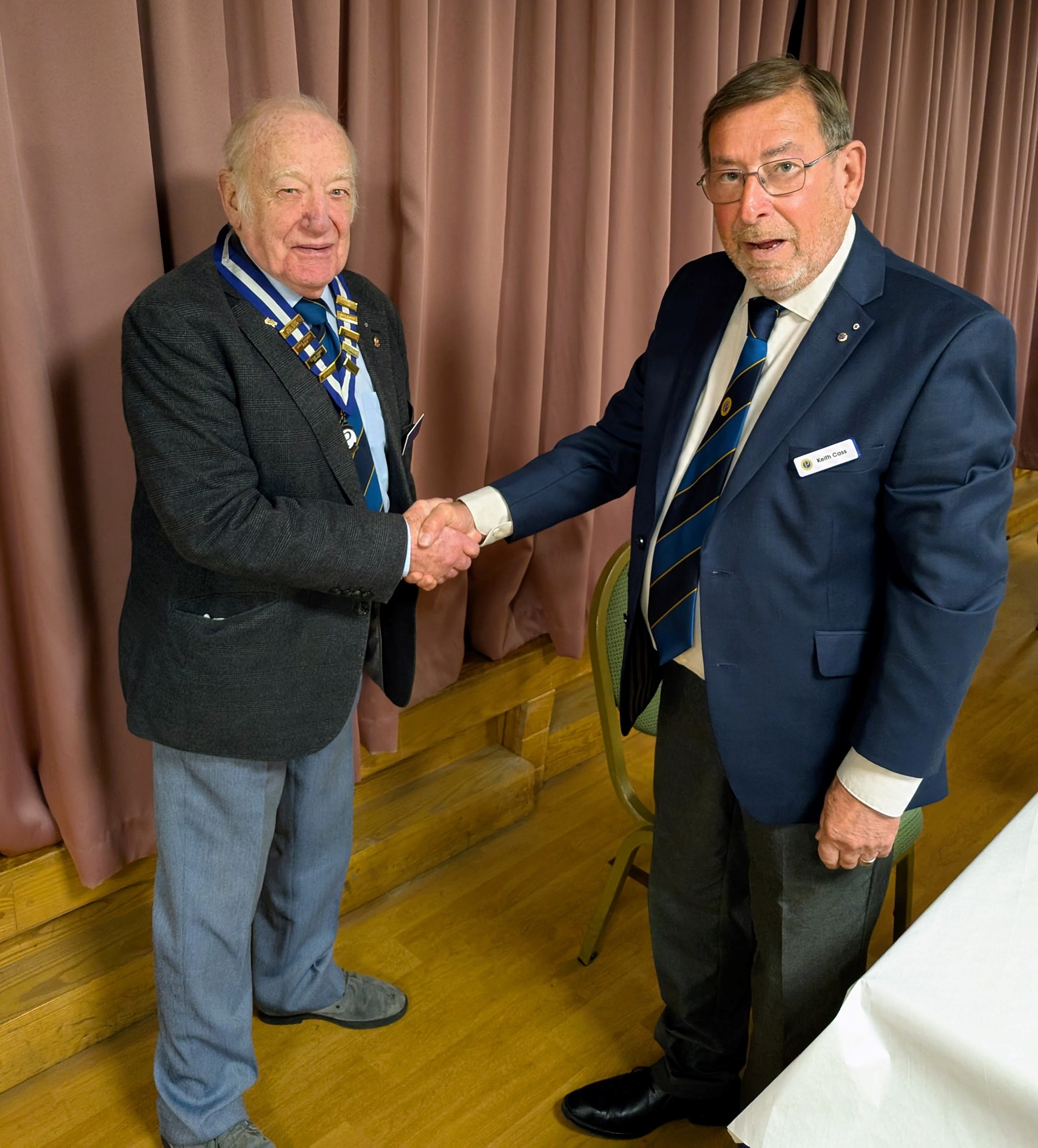 Keith Cass handing over to Chair to David Viggers Keith Cass handing over to Chair to David Viggers
