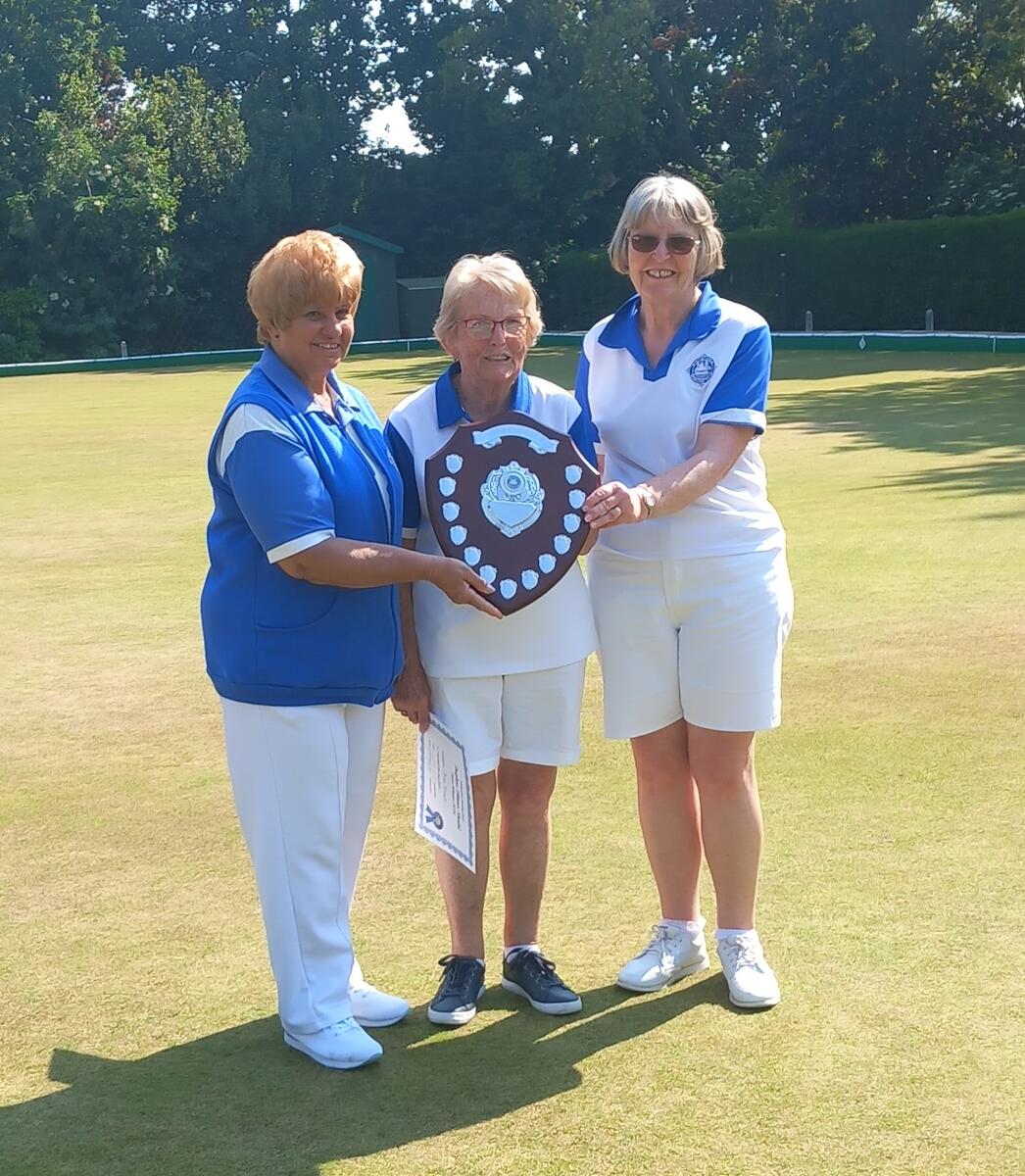 Winners of the Daphne Ellinor Shield 2023, left to right, Rosemary Field, Ann French and Janette Crawford.